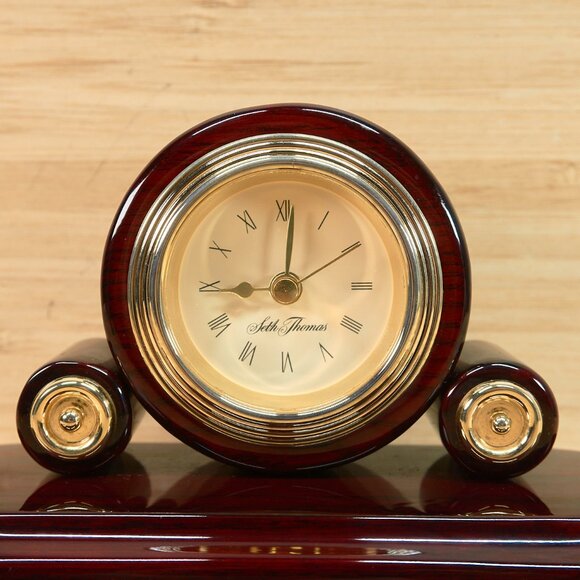 Seth Thomas Mini Table Clock "THE REGAL" Model NO. 129, Mahogany Wood and Brass - Picture 1 of 8